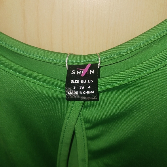 Shein body dress, green. Nwt size small - Picture 3 of 3